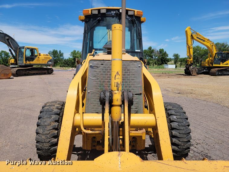 image for item JG9860 2000 John Deere 310SE  backhoe