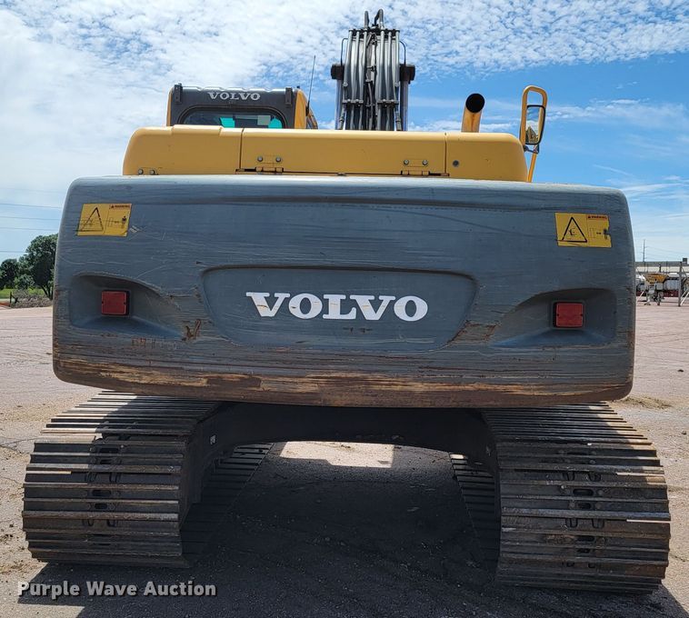 image for item JG9861 2005 Volvo EC210BLC  excavator