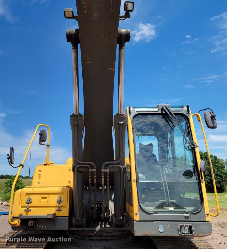 image for item JG9861 2005 Volvo EC210BLC  excavator