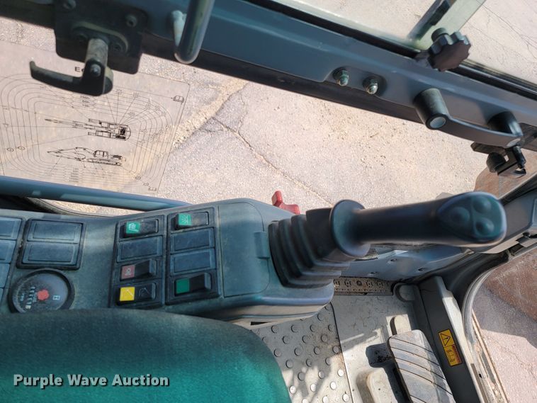 image for item JG9861 2005 Volvo EC210BLC  excavator