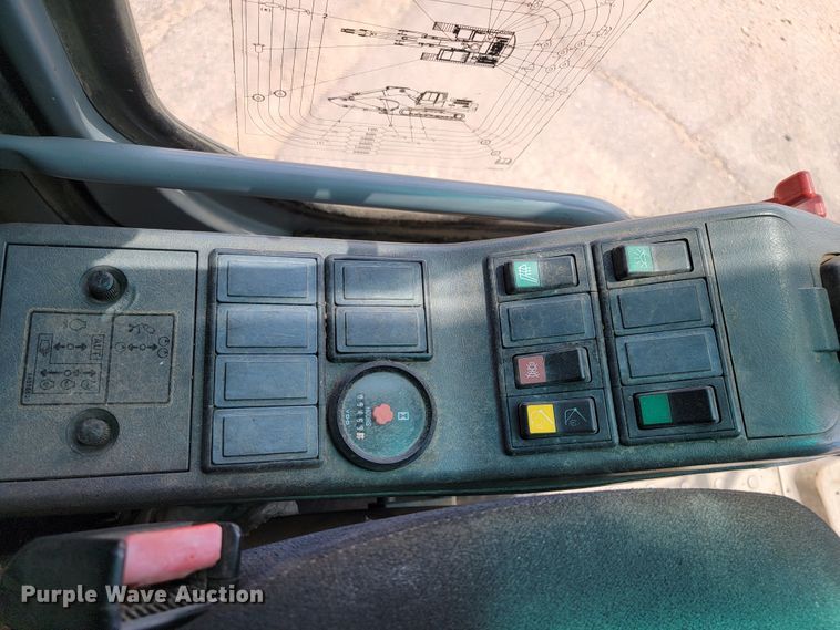 image for item JG9861 2005 Volvo EC210BLC  excavator