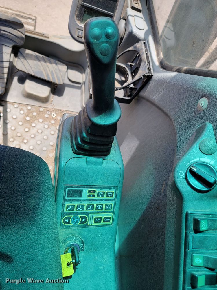 image for item JG9861 2005 Volvo EC210BLC  excavator