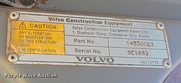 image for item JG9861 2005 Volvo EC210BLC  excavator
