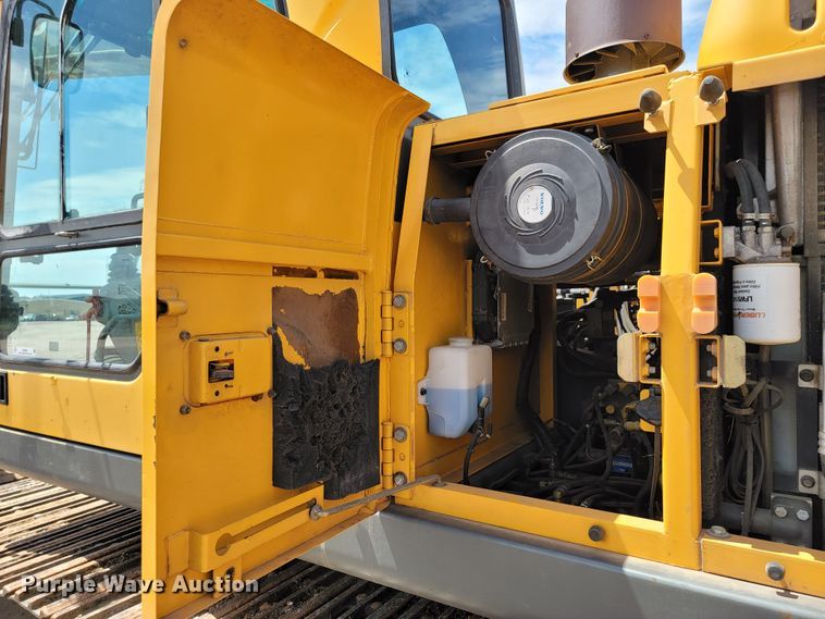 image for item JG9861 2005 Volvo EC210BLC  excavator