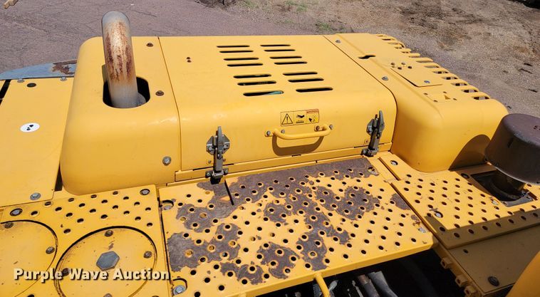 image for item JG9861 2005 Volvo EC210BLC  excavator