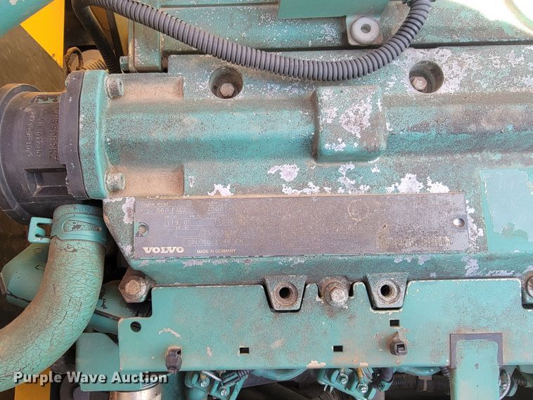 image for item JG9861 2005 Volvo EC210BLC  excavator