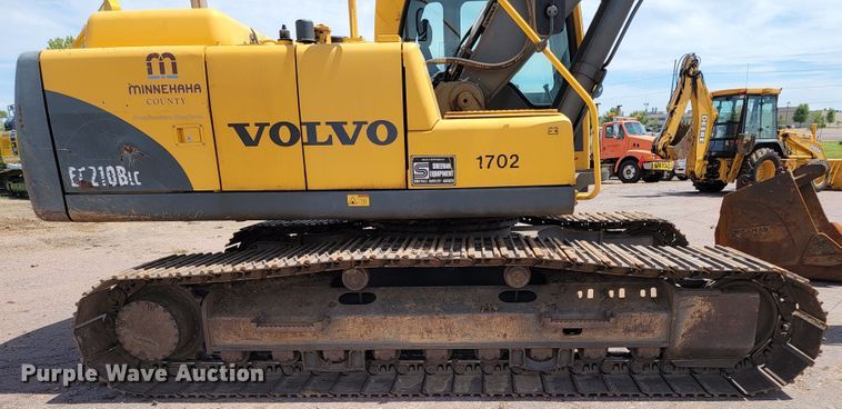 image for item JG9861 2005 Volvo EC210BLC  excavator
