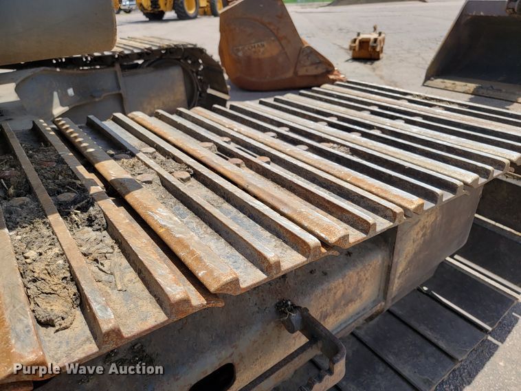 image for item JG9861 2005 Volvo EC210BLC  excavator