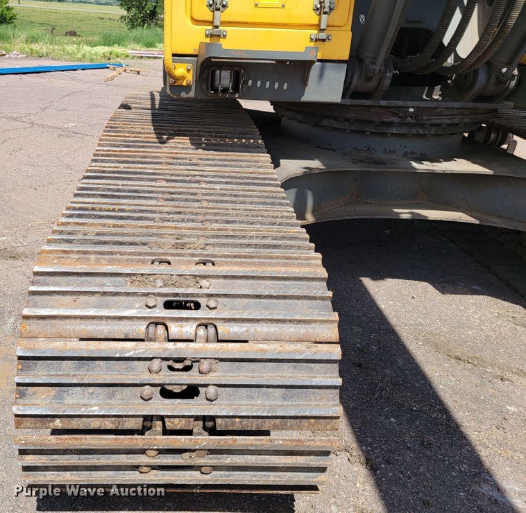 image for item JG9861 2005 Volvo EC210BLC  excavator