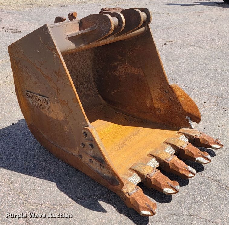 image for item JG9861 2005 Volvo EC210BLC  excavator