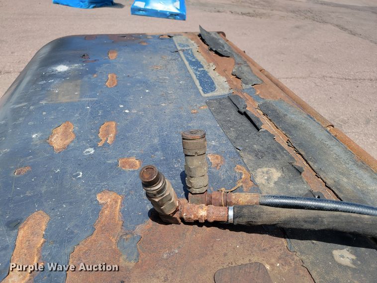 image for item JG9862 Melroe Sweeper 60  skid steer sweeper