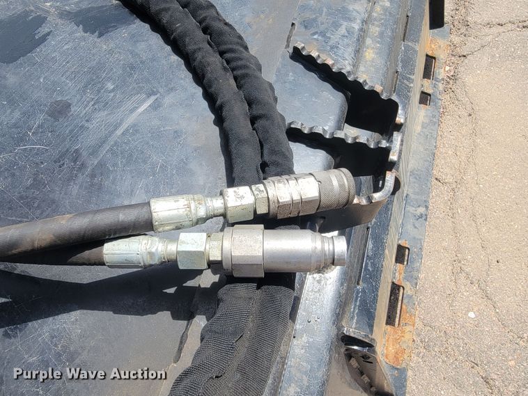 image for item JG9863 Caterpillar BP118C  skid steer sweeper