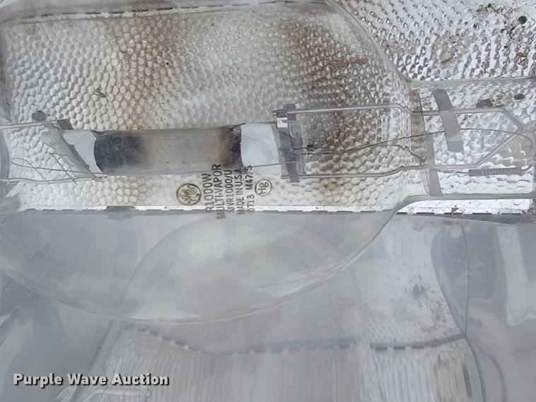 image for item JL9371 Approximately 30 Sportsvision tennis court lights