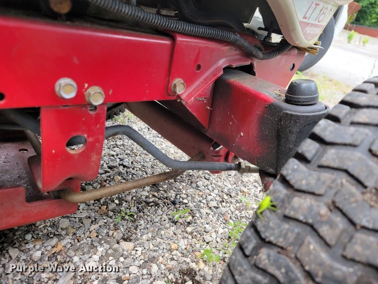 image for item JL9374 White LT1800  lawn mower