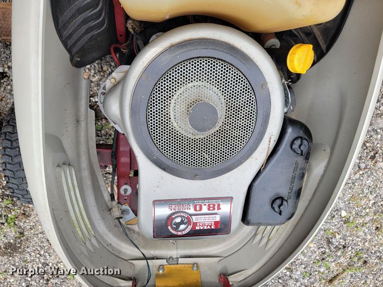 image for item JL9374 White LT1800  lawn mower