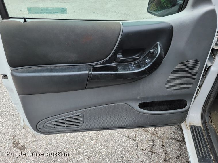 image for item JL9375 2011 Ford Ranger XLT  SuperCab pickup truck