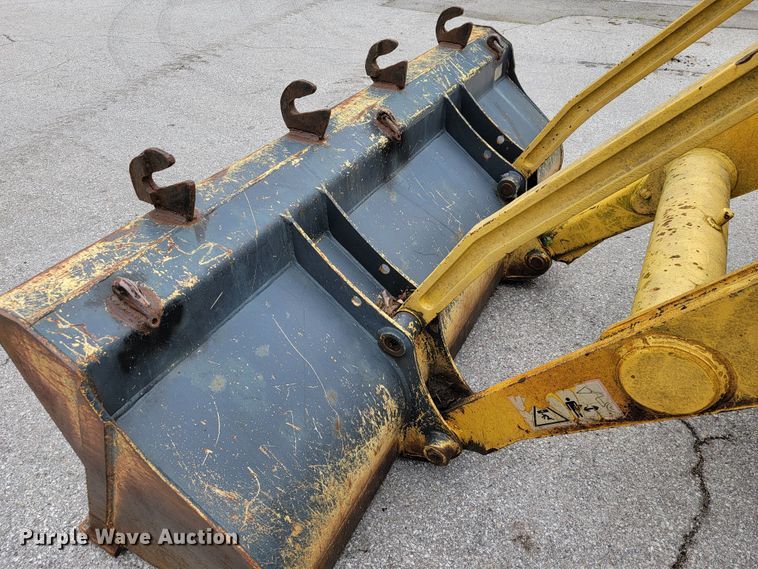 image for item JL9377 Komatsu WB150  backhoe