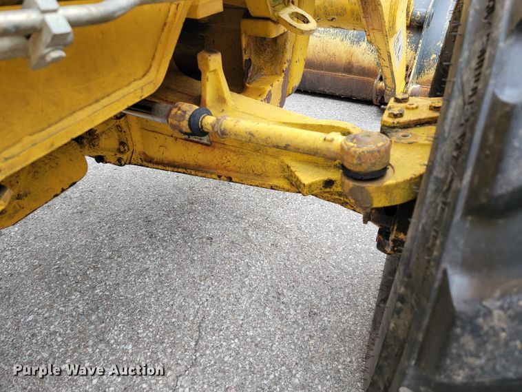 image for item JL9377 Komatsu WB150  backhoe