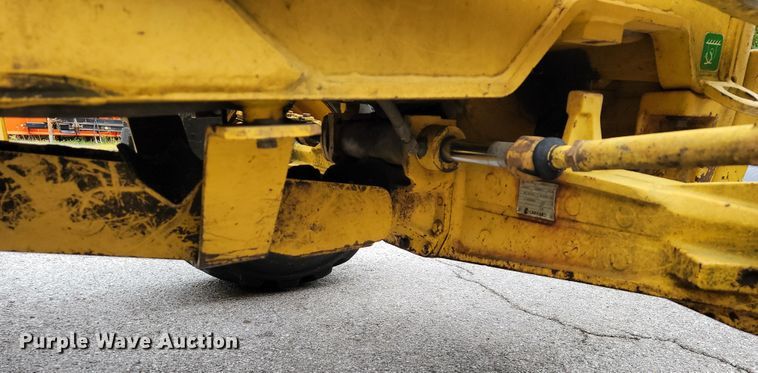 image for item JL9377 Komatsu WB150  backhoe