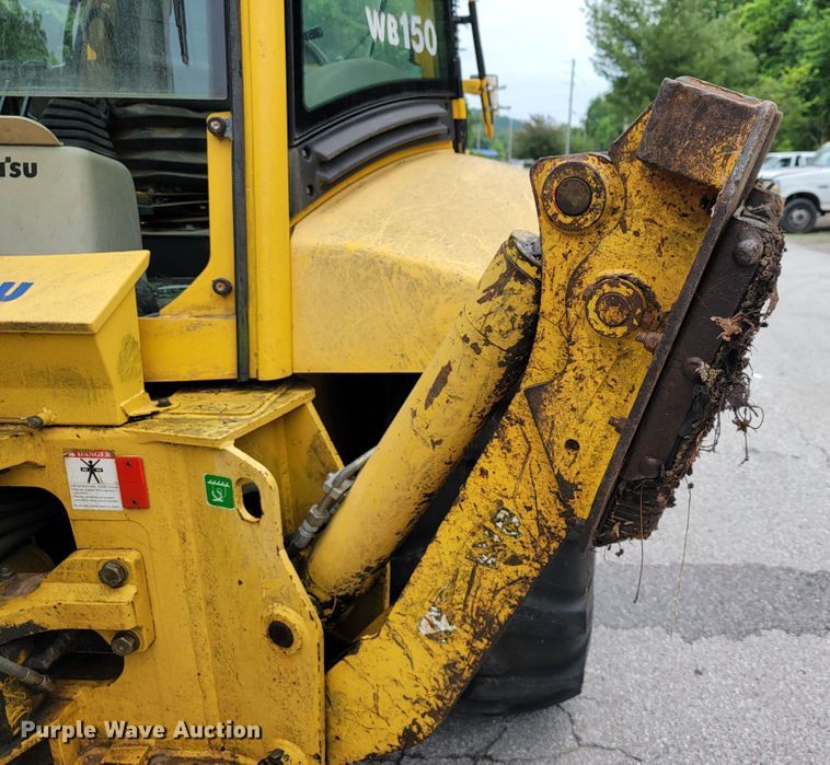 image for item JL9377 Komatsu WB150  backhoe