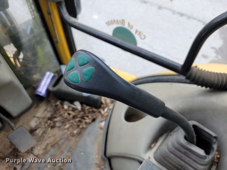 image for item JL9377 Komatsu WB150  backhoe