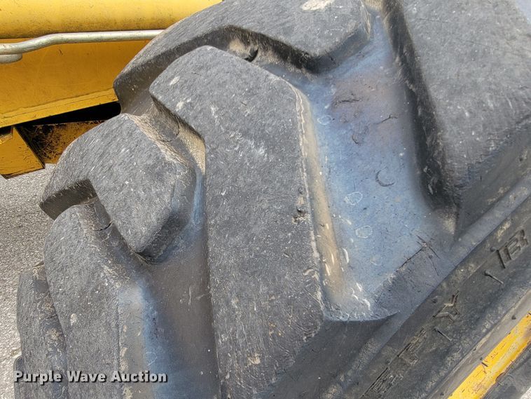 image for item JL9377 Komatsu WB150  backhoe