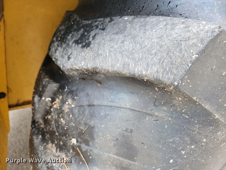 image for item JL9377 Komatsu WB150  backhoe