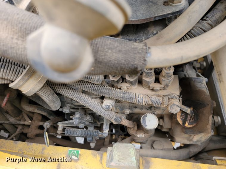 image for item JL9377 Komatsu WB150  backhoe