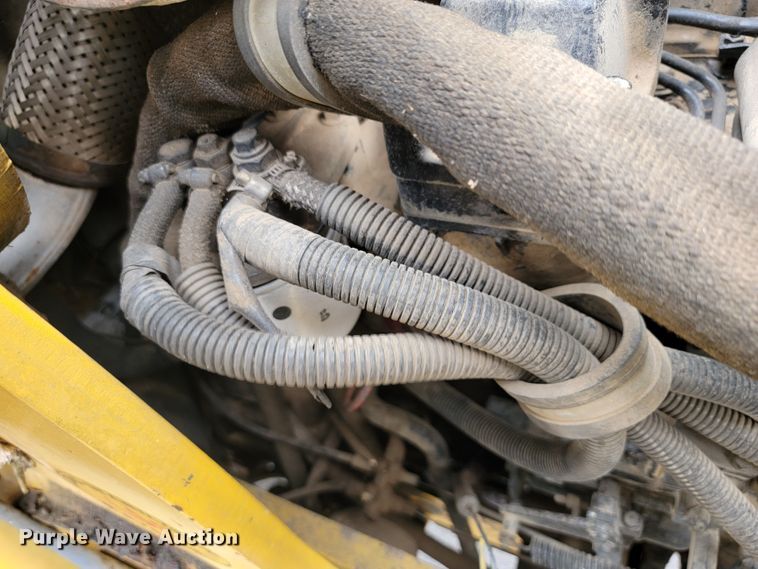 image for item JL9377 Komatsu WB150  backhoe