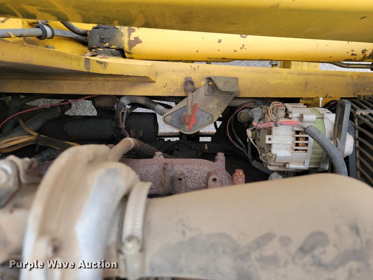 image for item JL9377 Komatsu WB150  backhoe