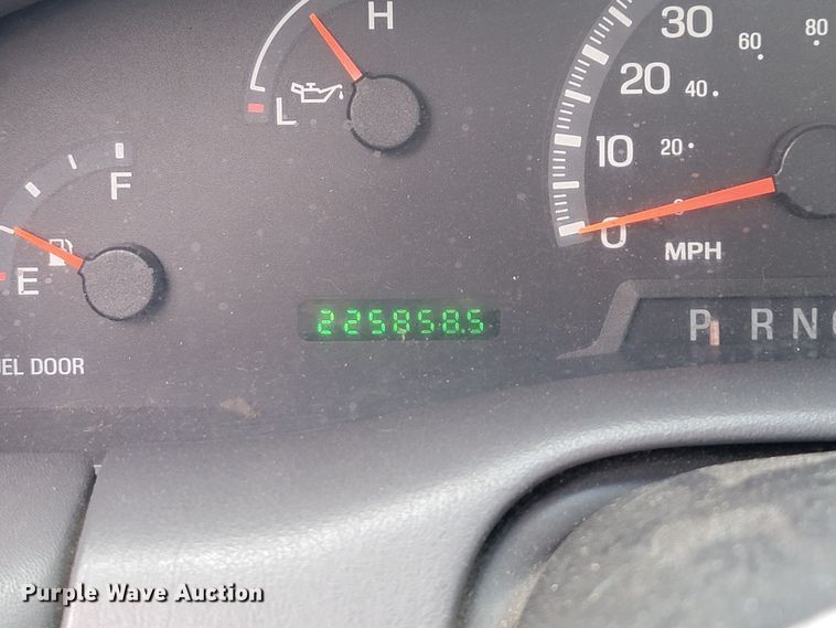 image for item JL9378 2000 Ford F150  pickup truck