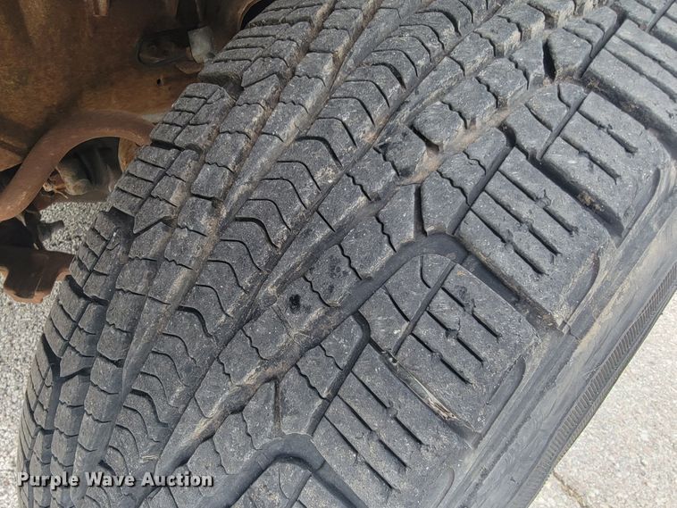 image for item JL9378 2000 Ford F150  pickup truck