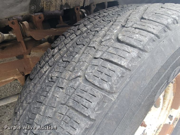 image for item JL9378 2000 Ford F150  pickup truck