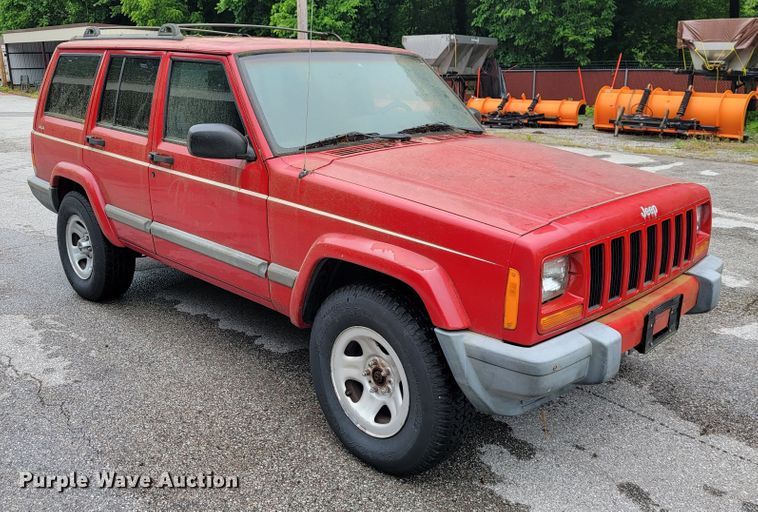 image for item JL9380 2001 Jeep Cherokee  SUV