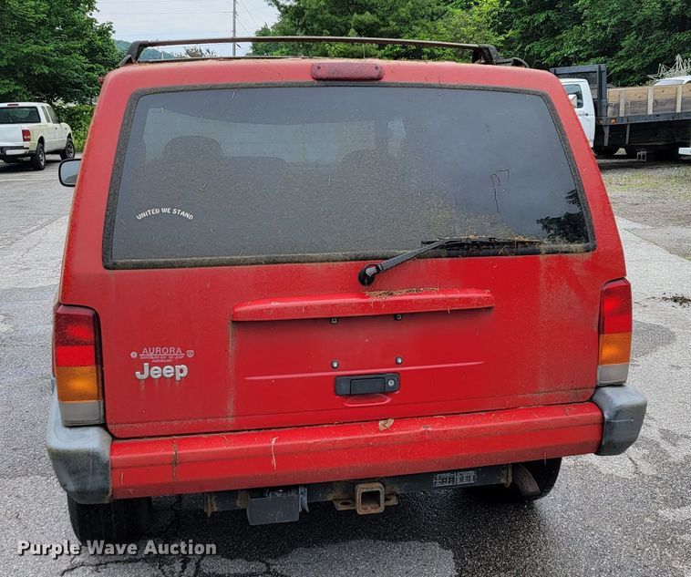 image for item JL9380 2001 Jeep Cherokee  SUV