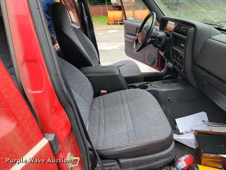 image for item JL9380 2001 Jeep Cherokee  SUV