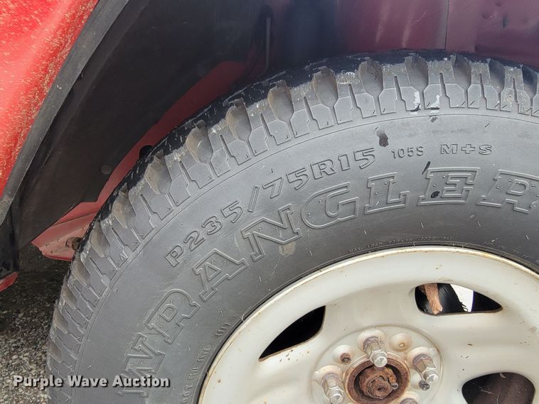 image for item JL9380 2001 Jeep Cherokee  SUV