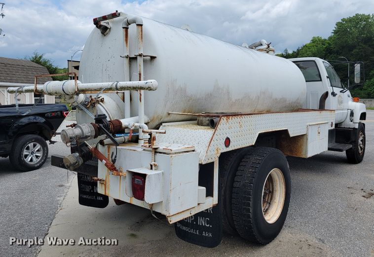 image for item JL9416 1994 Chevrolet Kodiak C7H042  tank truck