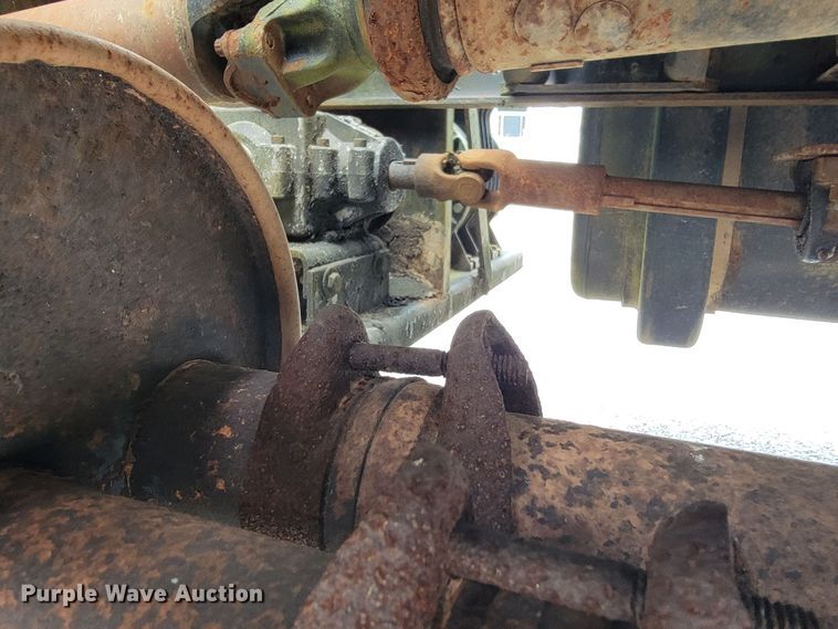 image for item JL9416 1994 Chevrolet Kodiak C7H042  tank truck