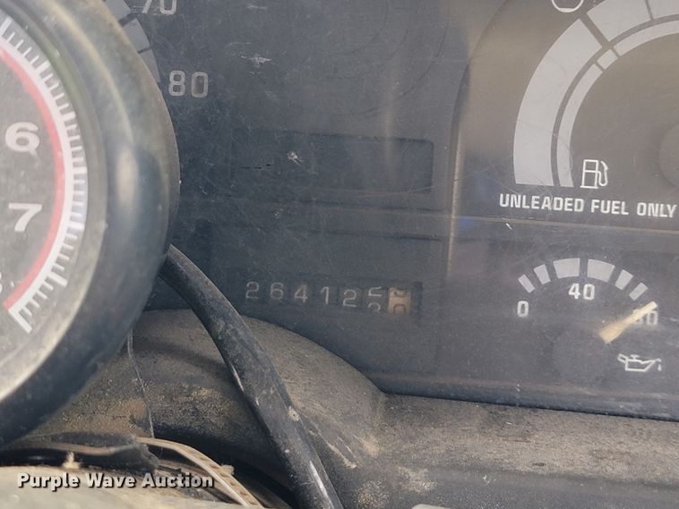 image for item JL9416 1994 Chevrolet Kodiak C7H042  tank truck