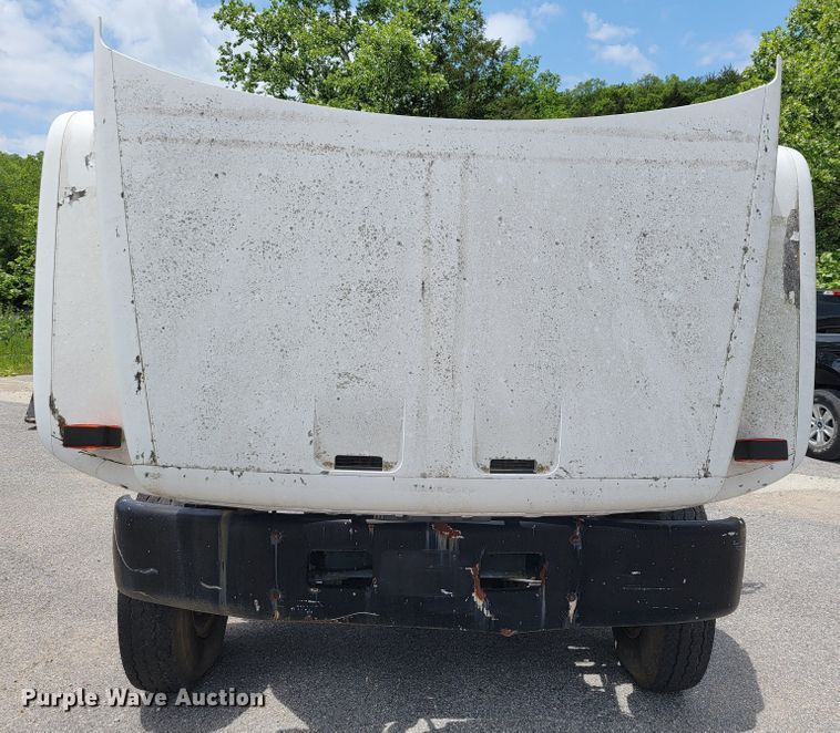 image for item JL9416 1994 Chevrolet Kodiak C7H042  tank truck