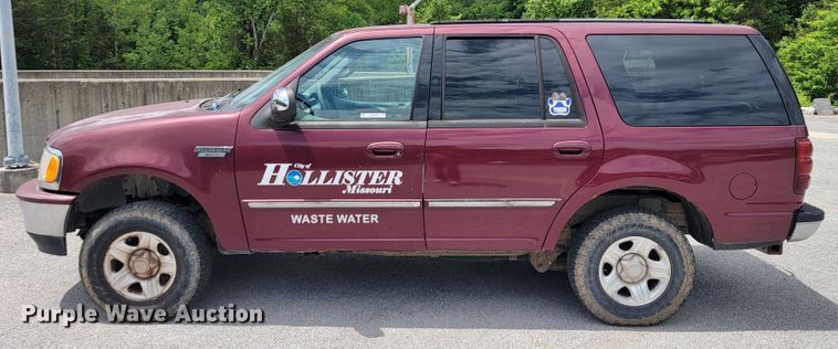 image for item JL9418 1998 Ford Expedition XLT  SUV