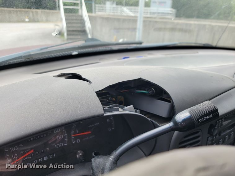 image for item JL9418 1998 Ford Expedition XLT  SUV