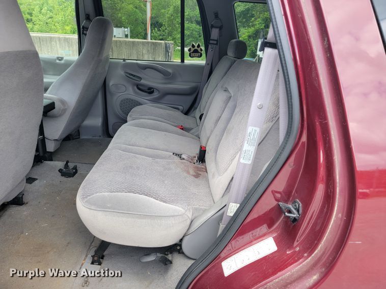 image for item JL9418 1998 Ford Expedition XLT  SUV