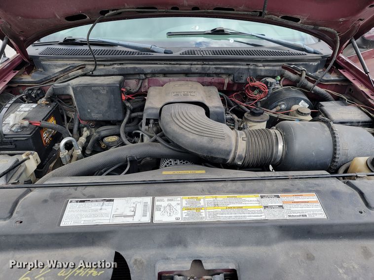 image for item JL9418 1998 Ford Expedition XLT  SUV