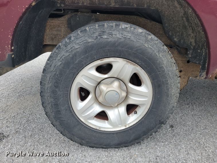 image for item JL9418 1998 Ford Expedition XLT  SUV