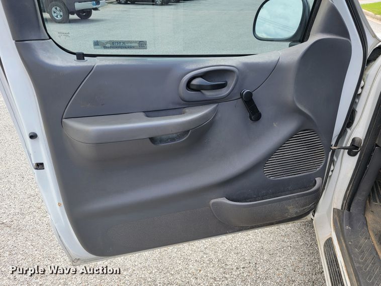 image for item JL9419 2004 Ford F150