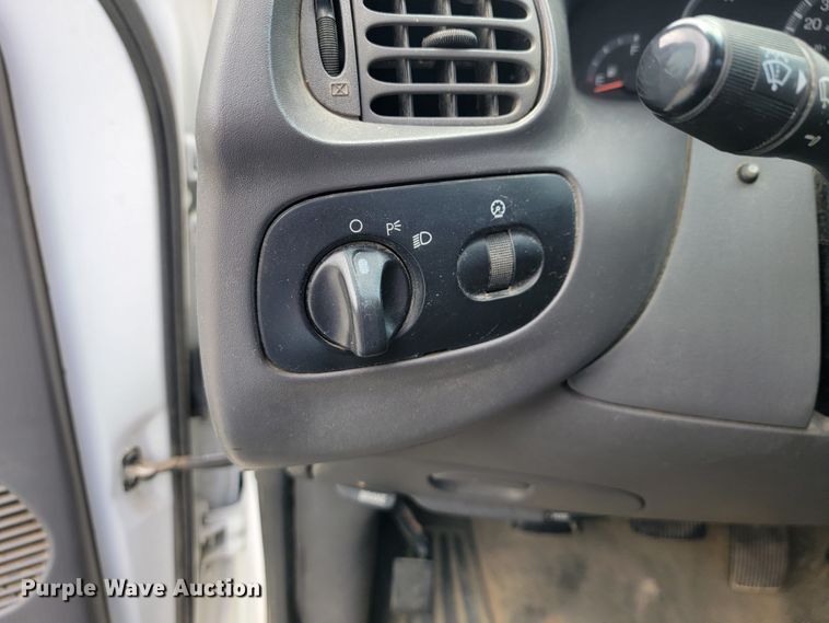 image for item JL9419 2004 Ford F150