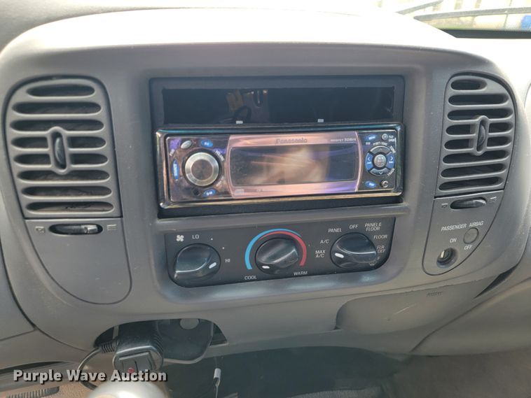 image for item JL9419 2004 Ford F150