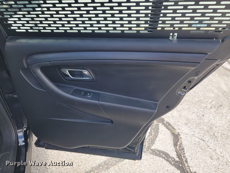 image for item JL9420 2013 Ford Taurus Police Interceptor